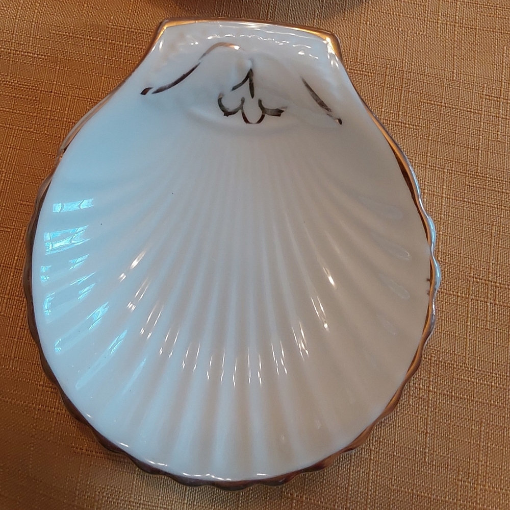 Vintage Cunard Steamship Co. Foley China Seashell Dishes